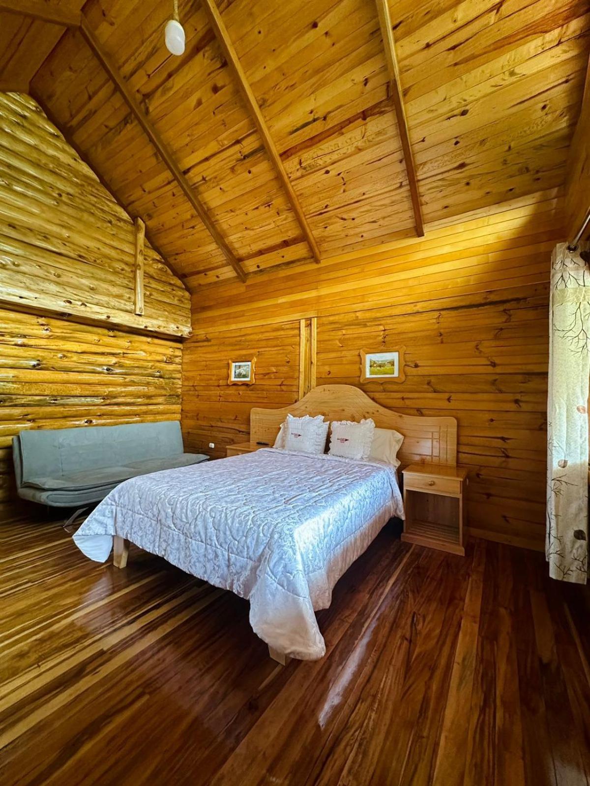 Hassinger Ranch Cabanas Oxapampa Exterior photo