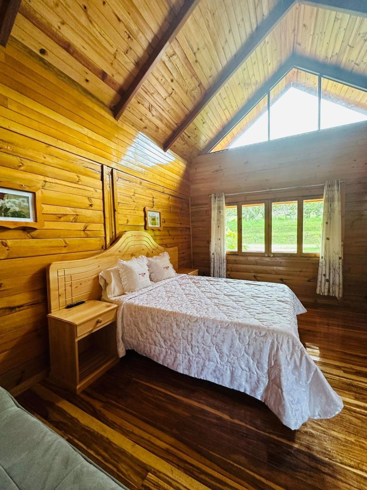 Hassinger Ranch Cabanas Oxapampa Exterior photo