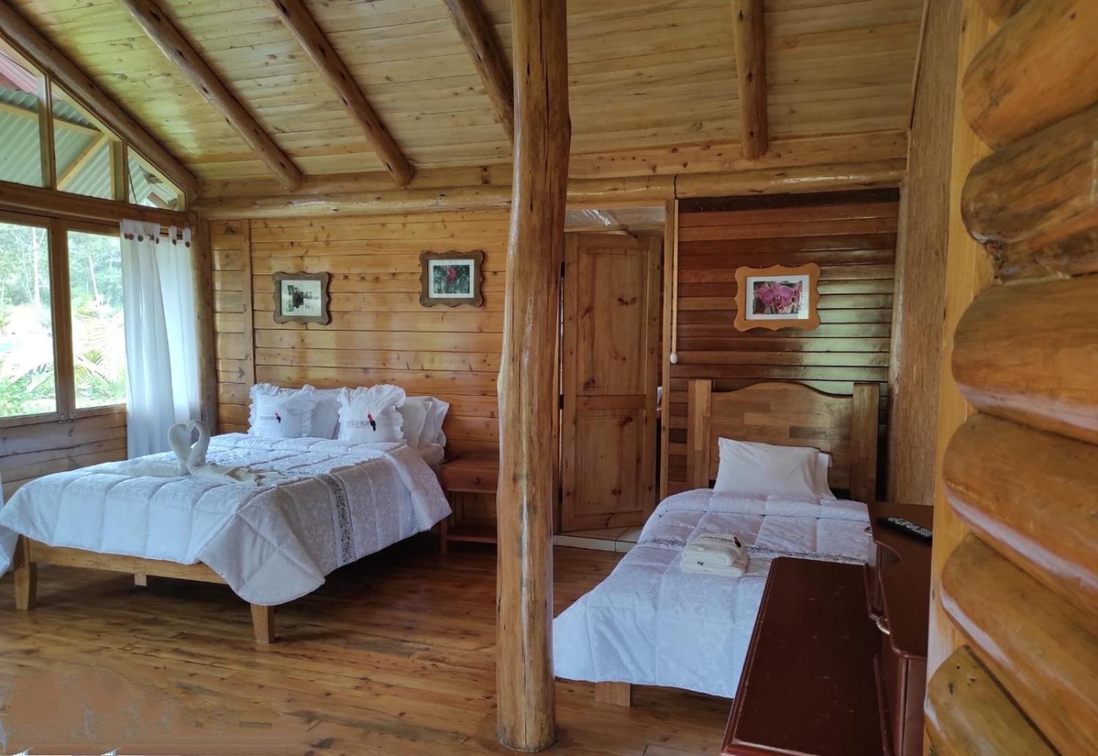 Hassinger Ranch Cabanas Oxapampa Room photo